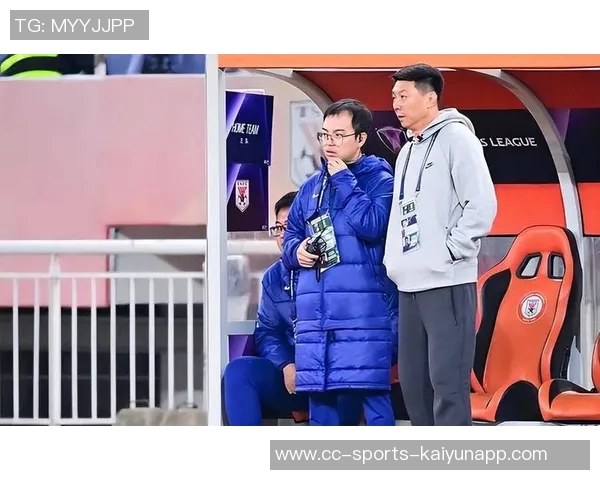 泰山队新任代理主教练确定为助教唐田将与谢文共同出席发布会