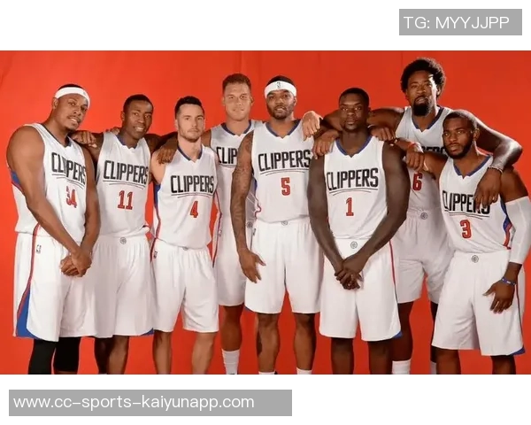 小卡破克六纪录称赞克劳福德是快船传奇期待共同训练的机会