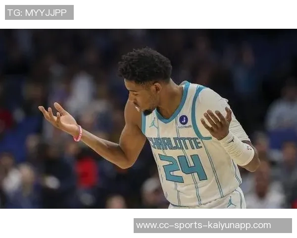 米勒全场最高26分精彩表现多次三分精准迎战状元文班 米勒全场最高26分精彩表现多次三分精准迎战状元文班